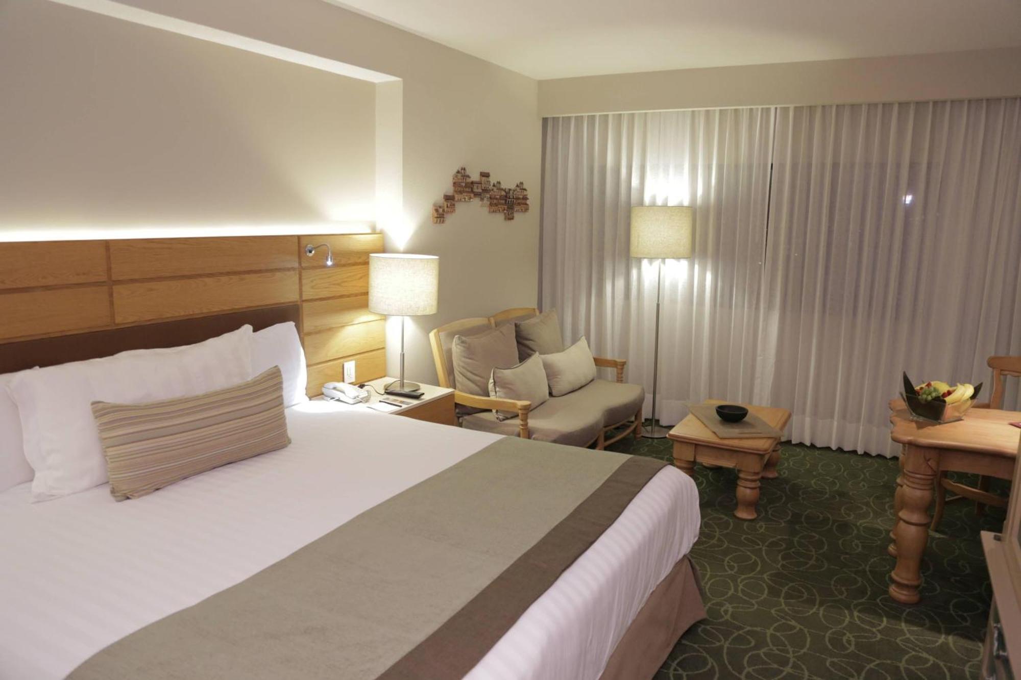 Marriott Tuxtla Gutierrez Hotel Kültér fotó A room at the hotel